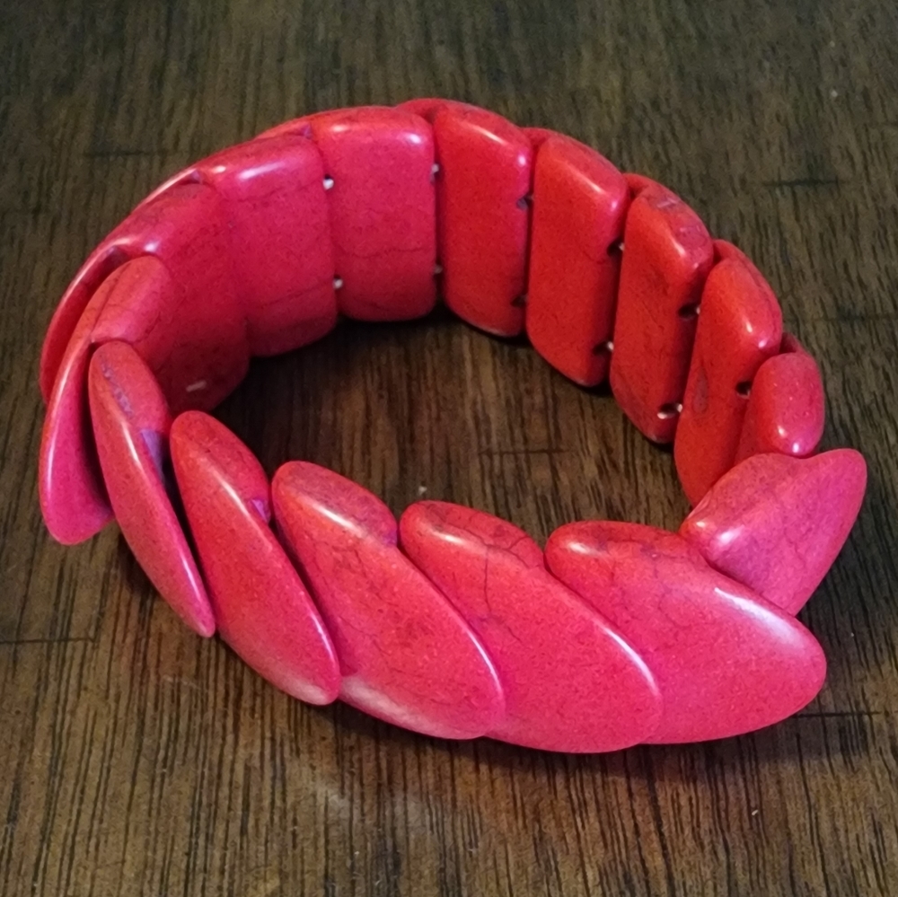 🌟 3 for $15 Deal! 🌟Paparazzi red and black elastic bracelet